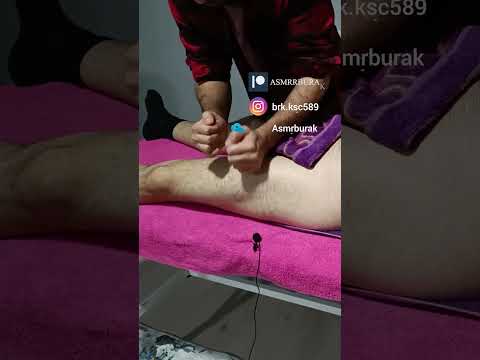 MASSAGE THAT PROVIDES RELIEF IN QUADRICEPS AFTER SPORTS #satisfying #relaxing #asmr #shorts #massage