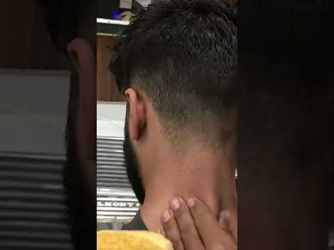 #neckpainrelief #bestbarbershop #fastestmassage #facemassage #calmvibes #healingtouch #lahoribarber