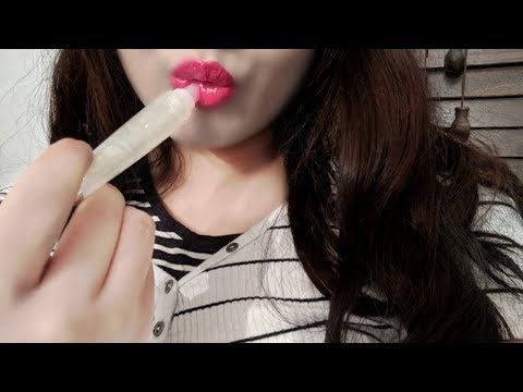 ASMR Lipstick application + Lip gloss application = relaxation