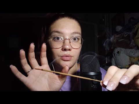 TI IPNOTIZZO CON LE MANI E CON L'INCENSO (Hand Movements, Slow & Gentle, Whispering) 😴💜 | ASMR ITA