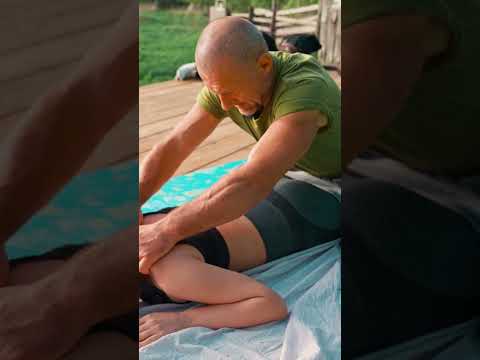 Chiropractic adjustments and stretching for Anna #chiropracticadjustements