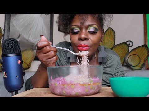 RAMEN NOODLES HOME MADE BROTH SAUCE ASMR EATING SOUNDS