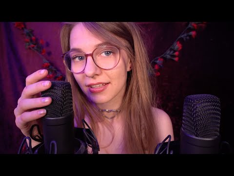 ASMR Knisternde Mouth Sounds & Kamera Touching | Soph Stardust