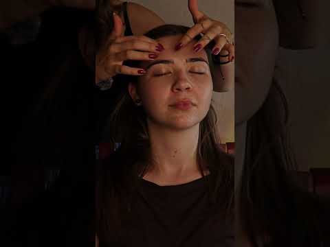 ASMR na reálném člověku ✨