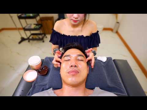 ASMR 🔥 She Pampered Me with Relaxing Vietnamese Grooming (Ear Cleaning, Shave, Massage)