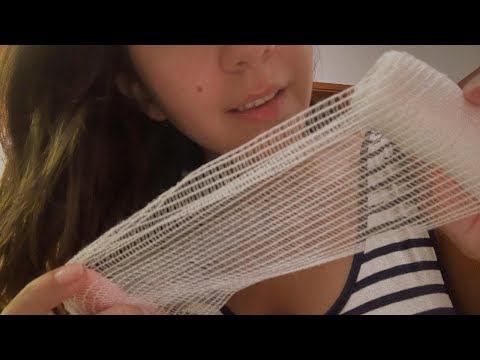 ASMR FR | Roleplay - Tu es un moustique et je te soigne [Chuchotement, bruits de bouche ...] 🦟