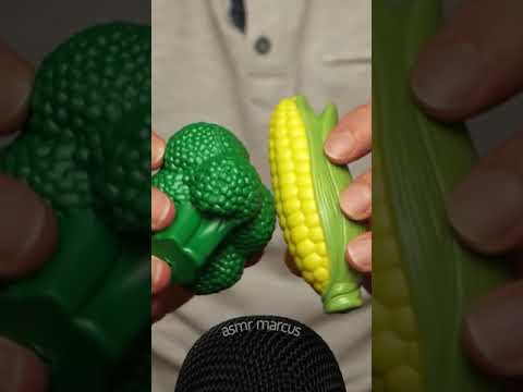 ASMR Tapping And Rubbing Plastic Toys Vegetables #short