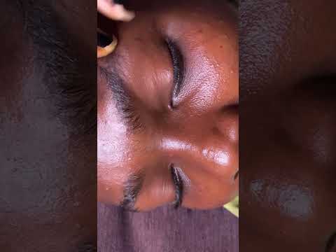 Eyes Nitpicking video #tinglyfeeling #asmr #eyebrows