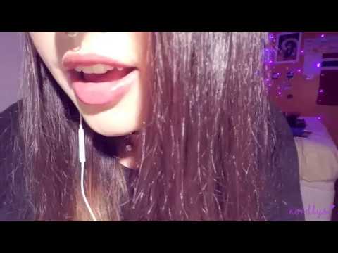 ASMR ♡ tapping & whispers in brazilian portuguese.