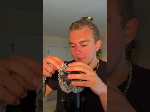Asmr giving you a wooden haircut