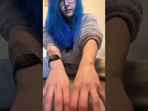 ASMR fast tapping & scratching 🥰 #asmrscratching #shorts  #asmr #asmrtapping