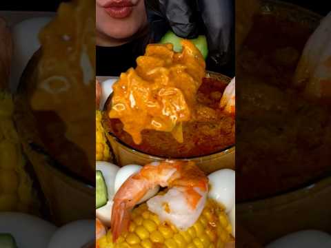 Would YOU eat THIS? 🫣#food #asmr #seafoodboil