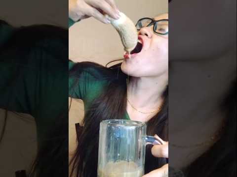 ONE TIME BITE DIP BREAD#food #mukbang #everyone #shortsfeed #challenge #funny