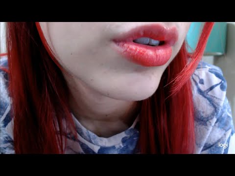 Asmr - Tu amiga te enseña a besar