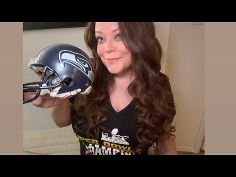 AMSR - Tapping on Seahawks items in honor of the SUPER BOWL CHAMPS💙💚 