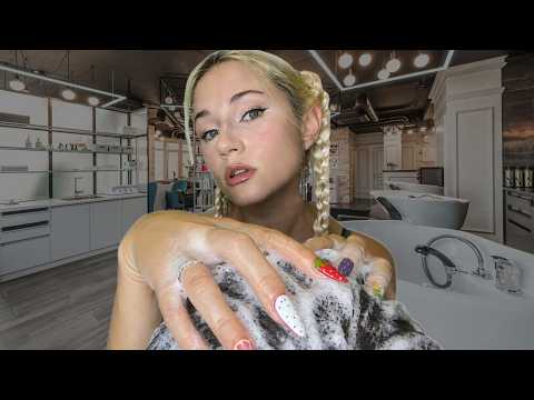 ASMR Hair Salon Shampooing, Head Massage, Scratching, and Gossip (Roleplay)