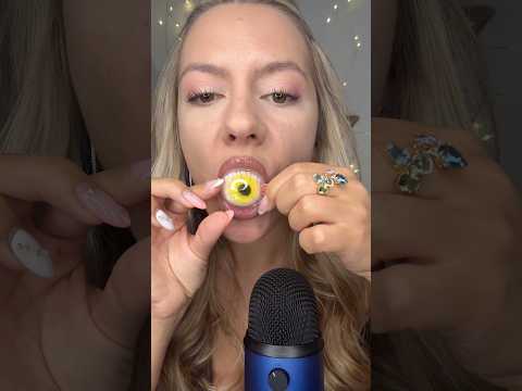 Which one are you eating first? 👁️🍬 #asmr