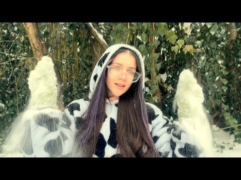 Asmr ~ Fast & Aggressive Snow Triggers ❄️☃️ (Crunching, Walking, Tapping, Tracing, Whispering..)