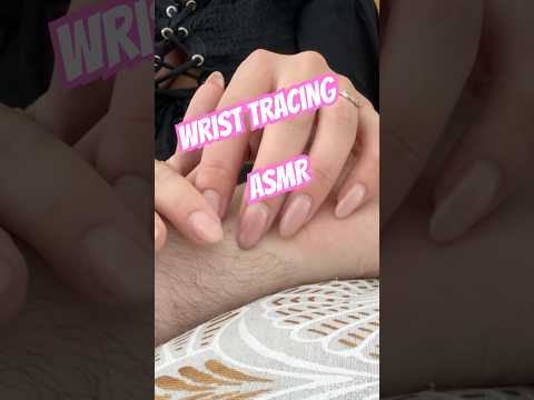 Wrist tracing ASMR 😴😴😴😴😴😴 #asmrvideo