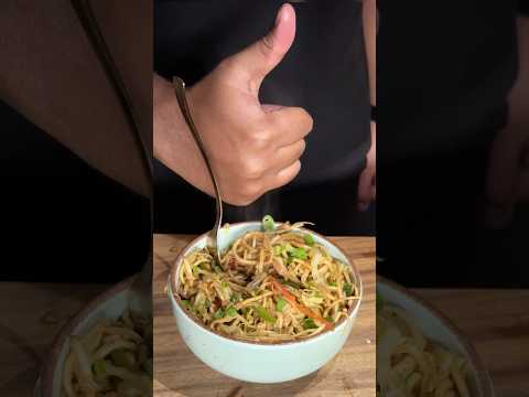 Hakka Noodles ASMR Cooking || #shorts #food #cooking #asmr #indianasmrworld #hakkanoodles