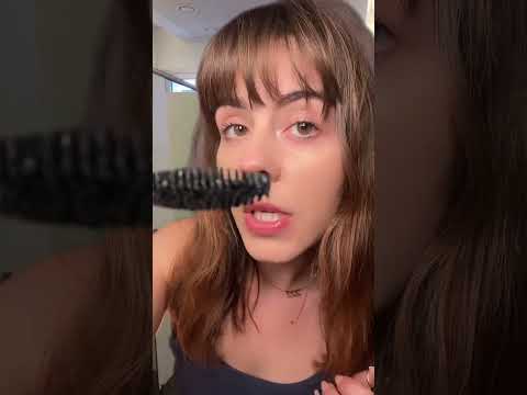 ASMR POV: You ask the Nice Girl to do your makeup in the school bathroom 💇‍♀️ #asmrvideo #asmr