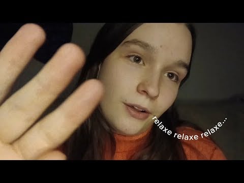 ASMR REPETINDO RELAXE RELAXE, SONS DE BOCA, PINCÉIS NA TELA E MASSAGEM RELAXANTE NO ROSTO