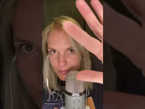 ASMR / Tu as mal aux yeux ! Je te soigne #asmrfr #shortsasmr #asmrfrançais #asmrfrance