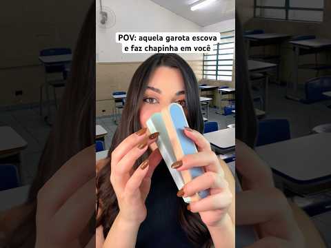 POV: aquela garota escova e faz chapinha em você #asmr #asmrbrasil #asmrsounds #shorts