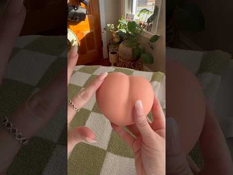 Peachy ASMR 🍑 #asmr #relax #visualtingle #asmrtriggers #tingles #asmrvideos #squishy #sleep
