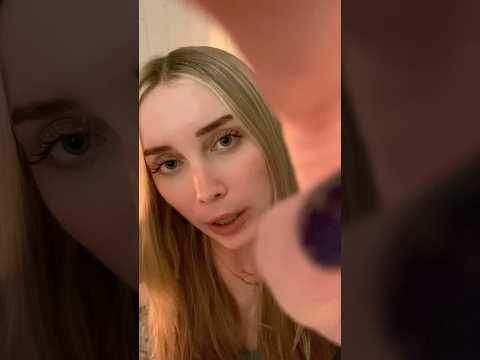 Can I tap on your face? 🤗 #asmr #tapping #cameratapping