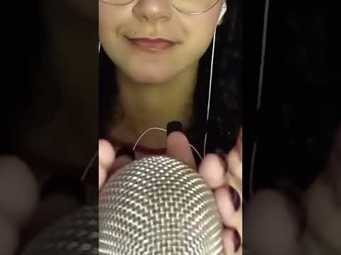 ASMR- Fita no microfone