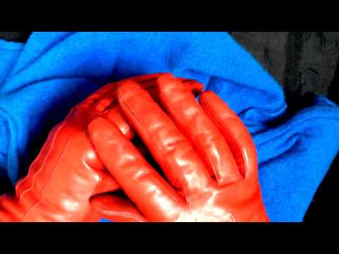 Red Leather GLOVES 米＾♥＾米 softly tapping [[ASMR]]