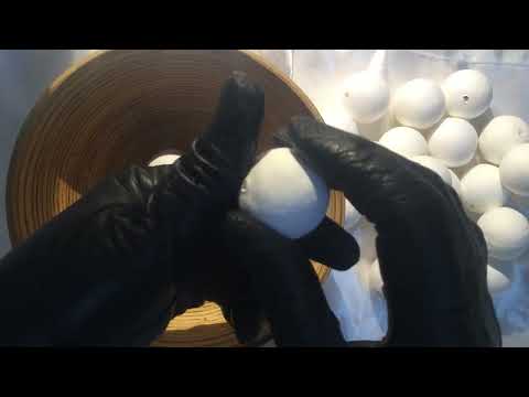 LEATHER GLOVES 🤞✌️👌  COUNTING IN DUTCH 🇳🇱  [[ASMR]]