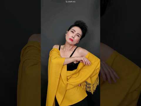 Korean hair salon ASMR, activating senses and expressing passion through a photo pose.