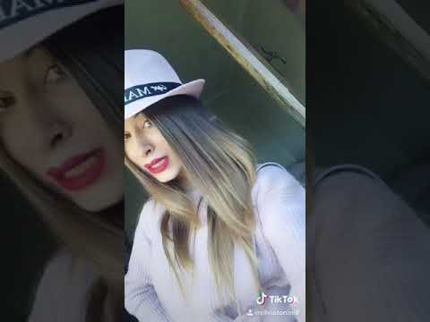 Tu fai la modella? Ma sei alta quanto me,come fai a fare la modella tesoro😂 #tiktok #malgioglio
