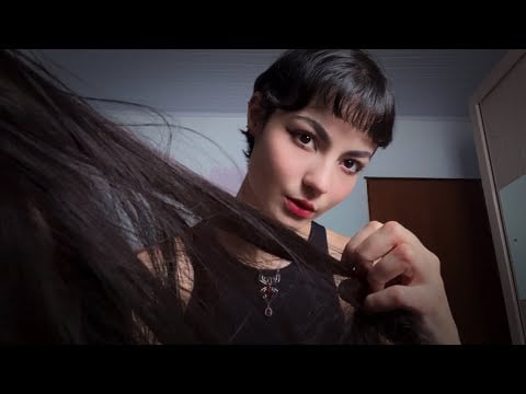 ASMR - Amiga SINCERONA Arruma seu Cabelo para Evento Duvidoso (Scalp Massage, Sons de Cabelo Reais) 