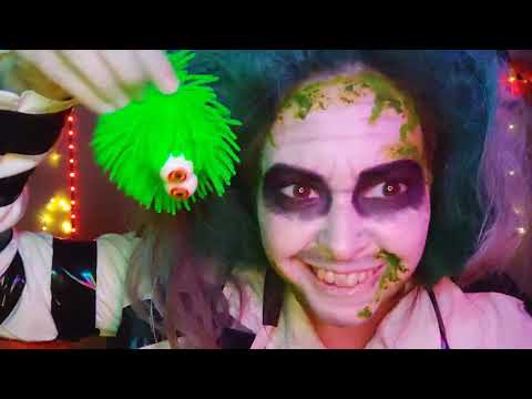 Beetlejuice Asmr!!!It's Halloween time 🎃🖤💚(soft-spoken, tapping, scratching, light triggers)