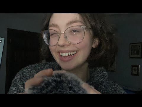 ASMR español!/spanish! trigger words with fluffy mic scratching/palabras de activación