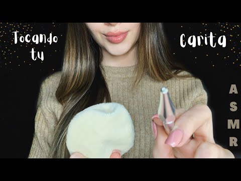 ASMR ESPAÑOL - Tocando tu carita✨ 😴