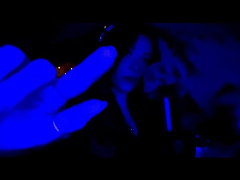 ASMR - blue kisses