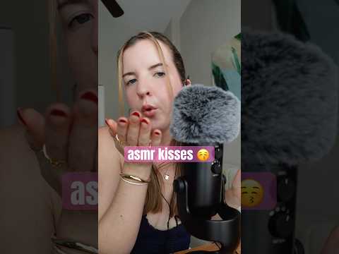 can i give you a kiss?? #asmr #kiss #mouthsounds
