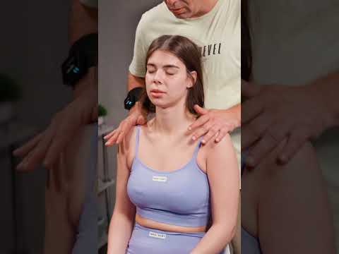Sensitive chiropractic adjustments & stretching for Lisa #stretching