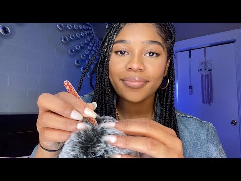 ASMR- Looking For Bugs | Bug Searching🐛🐞 (PLUCKING, INAUDIBLE WHISPERING, MIC RUBBING) 😴✨