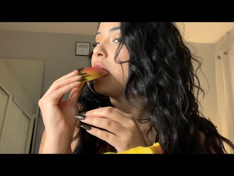 ASMR | mango & gummies (muckbang)