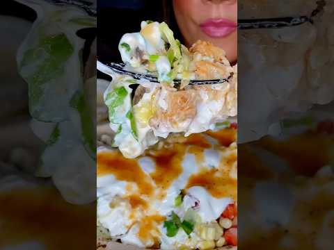 Trying Chipotle for the first time #asmr #chipotle #food #mukbang