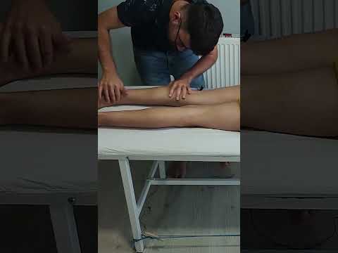 TECHNICAL MASSAGE THAT REDUCES TENSION IN THE HAMSTRING MUSCLES #relaxing #asmr #shorts #massage