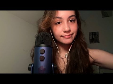 ASMR What's In My Makeup Bag 💘 