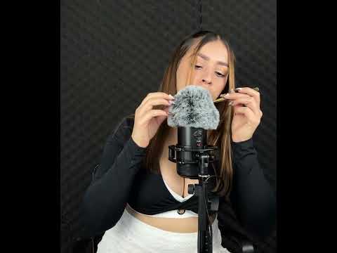 ¿TE QUITO LOS PIOJITOS? 🥰