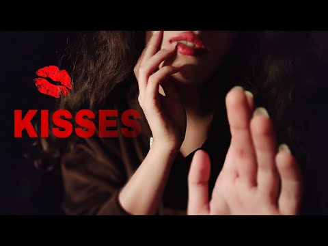 ASMR: good night kisses& mouth sounds (shh..)💋