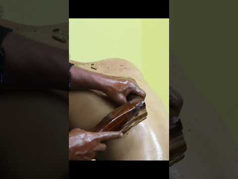 Big Eyes Barber With Wooden Hammer ASMR | Toksen Massage #shorts
